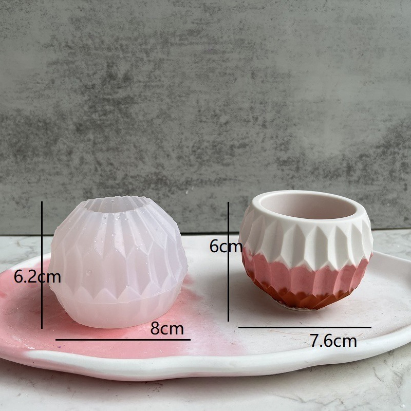Mała Okrągła Forma Silikonowa  – Craft Embellishment Storage recenzja i cena